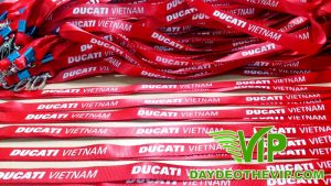 day-deo-the-Ducati-VietNam